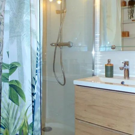 Studio With Pool Near The Sea * Sanary-sur-Mer