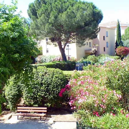 Appartement Studio With Pool Near The Sea *